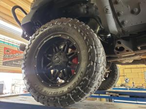 Toyota Tundra CrewMax 4x4 Zombie Apocalypse 2013 года 